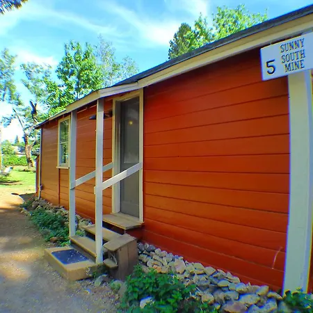 Miner'S Camp Motel Foresthill Exterior photo