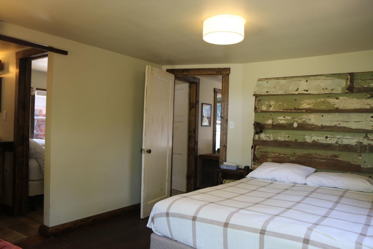 Miner's Camp Motel