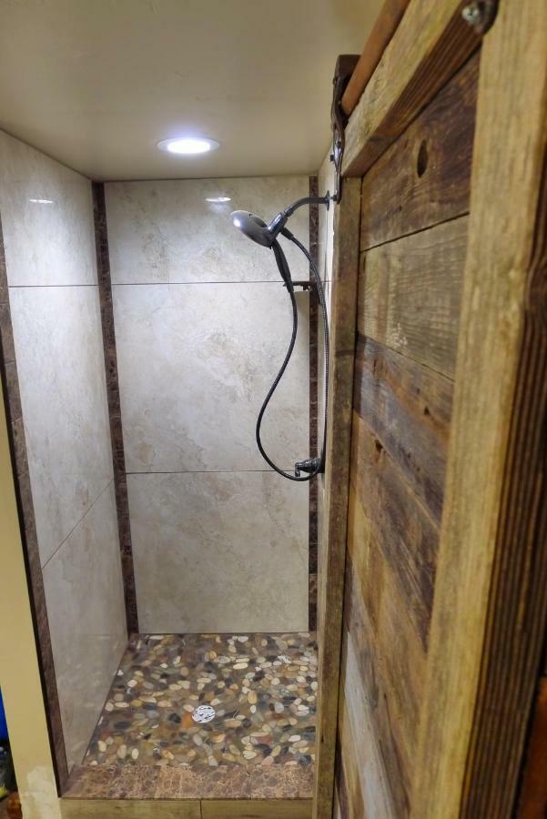Miner's Camp Motel 4*