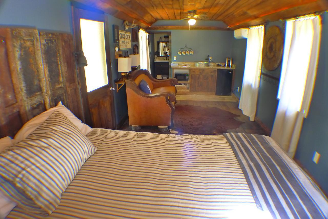 Miner's Camp Motel Foresthill