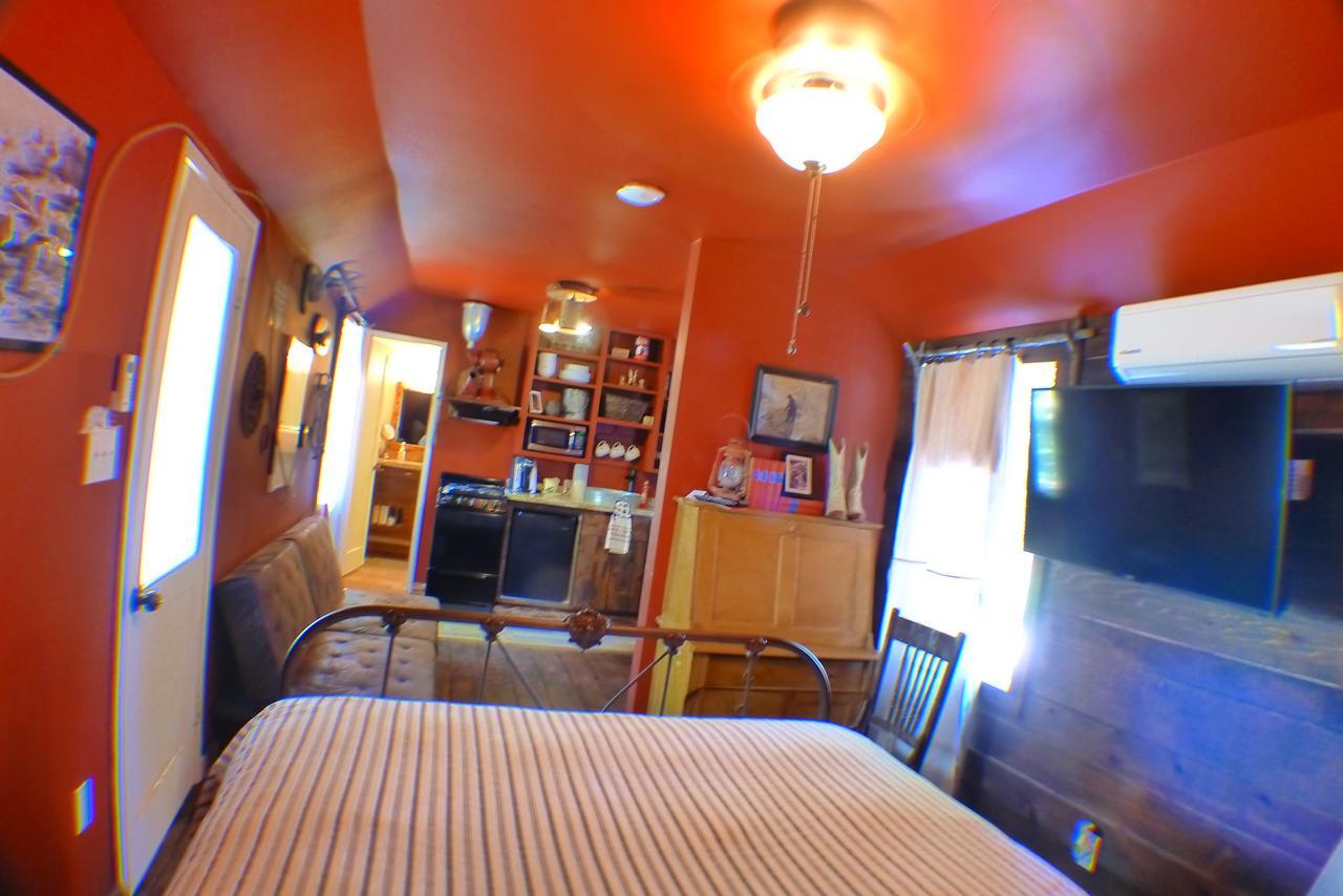 Motel Miner's Camp